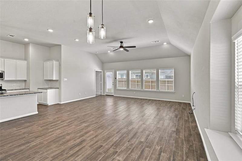 1345 Fox Glen Trail, Crowley TX 76036 - Photo 6
