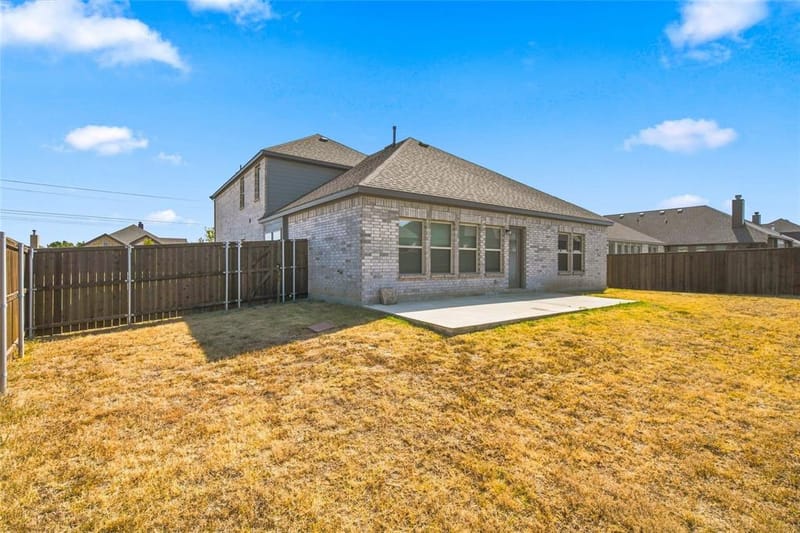 1345 Fox Glen Trail, Crowley TX 76036 - Photo 38