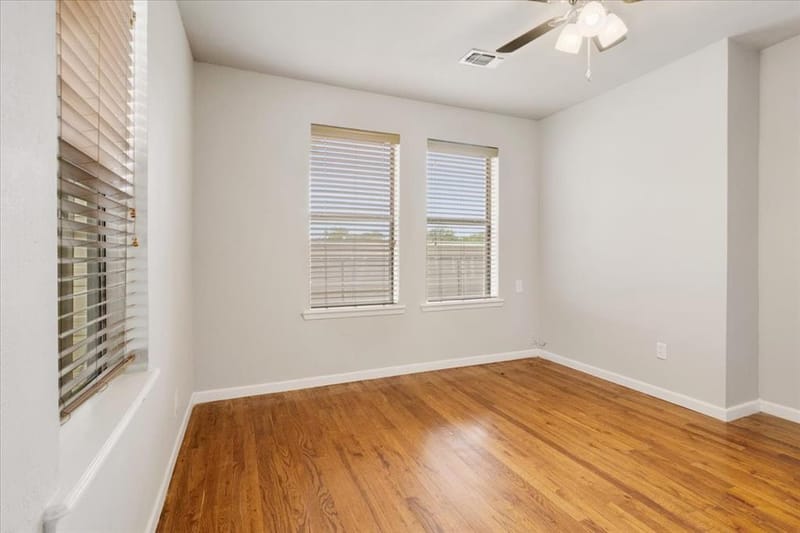 1310 W Laurel Street, Sherman TX 75092 - Photo 18