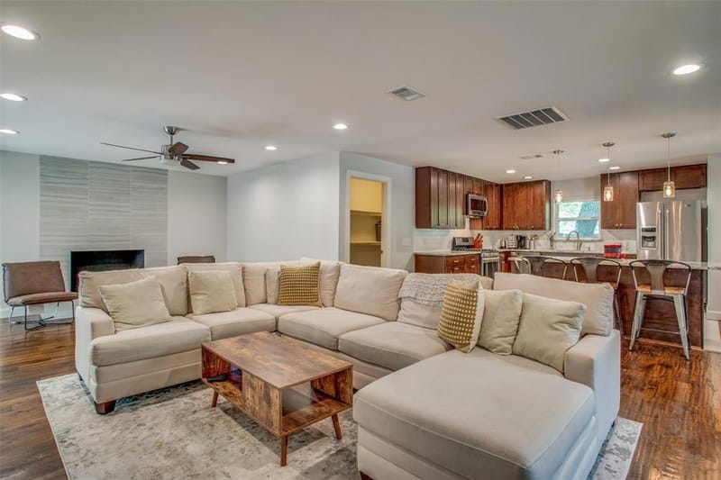2824 W Kiest Boulevard, Dallas TX 75233 - Photo 20