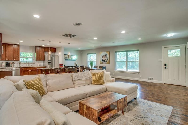 2824 W Kiest Boulevard, Dallas TX 75233 - Photo 18