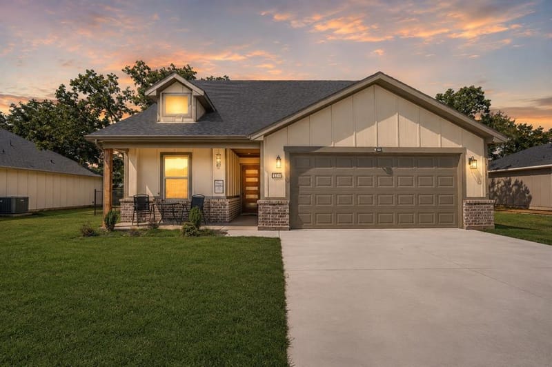 461 Peace Lily Way, Tolar TX 76476