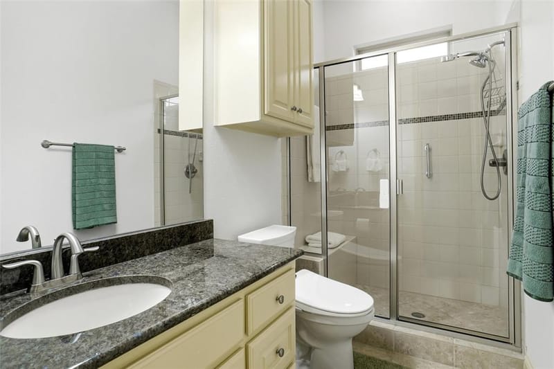 667 Creekway Drive, Irving TX 75039 - Photo 18