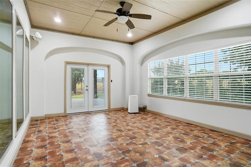667 Creekway Drive, Irving TX 75039 - Photo 29