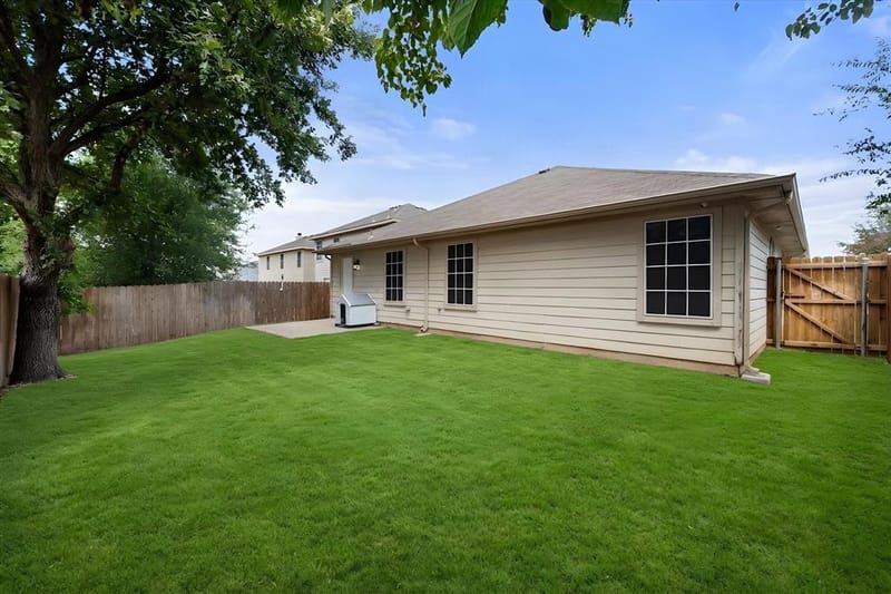 14057 Firebush Lane, Fort Worth TX 76052 - Photo 22