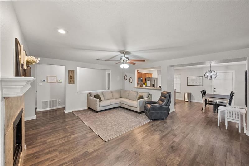 14057 Firebush Lane, Fort Worth TX 76052 - Photo 11