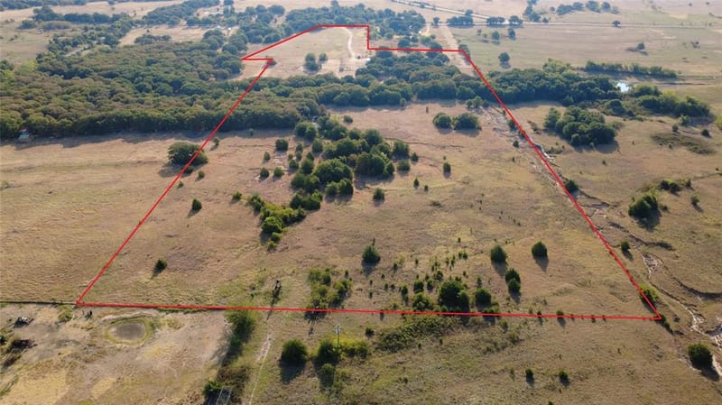 249 Hildreth Pool Road, Bowie TX 76230 - Photo 4