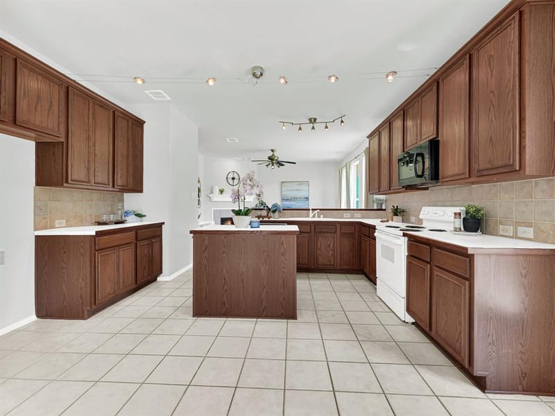 3726 Goose Creek Parkway, Garland TX 75040 - Photo 11