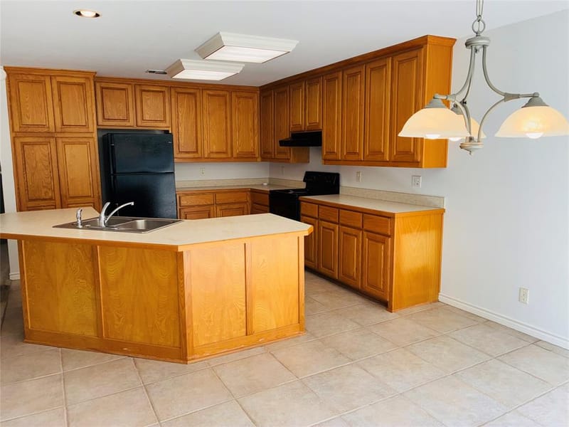 6703 Lejeune Court, Granbury TX 76049 - Photo 16
