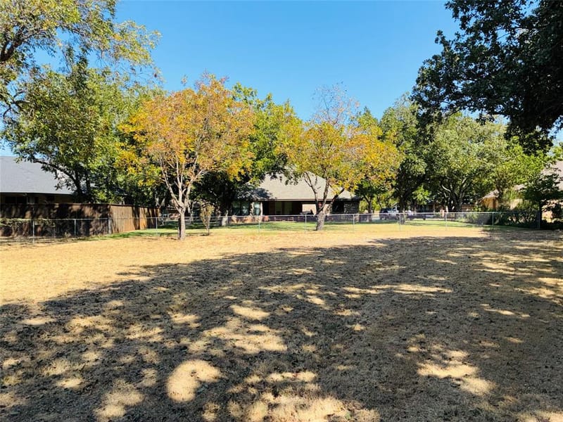 6703 Lejeune Court, Granbury TX 76049 - Photo 37