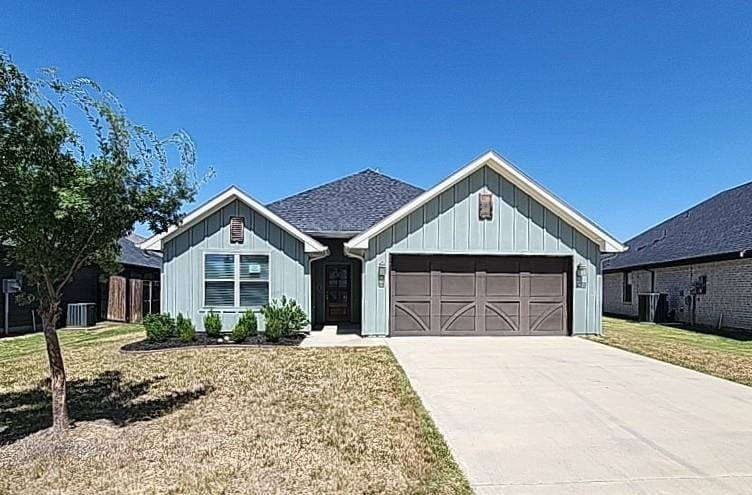 905 Rodgers Avenue, Godley TX 76044