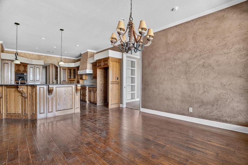6305 CARNEGIE Court, Cleburne TX 76033 - Photo 7