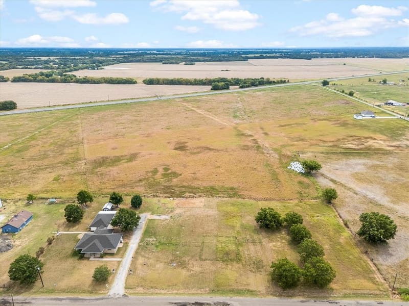 6006 County Road 4604, Commerce TX 75428 - Photo 34