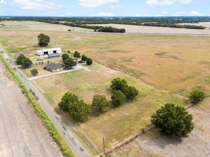 6006 County Road 4604, Commerce TX 75428 - Photo 35