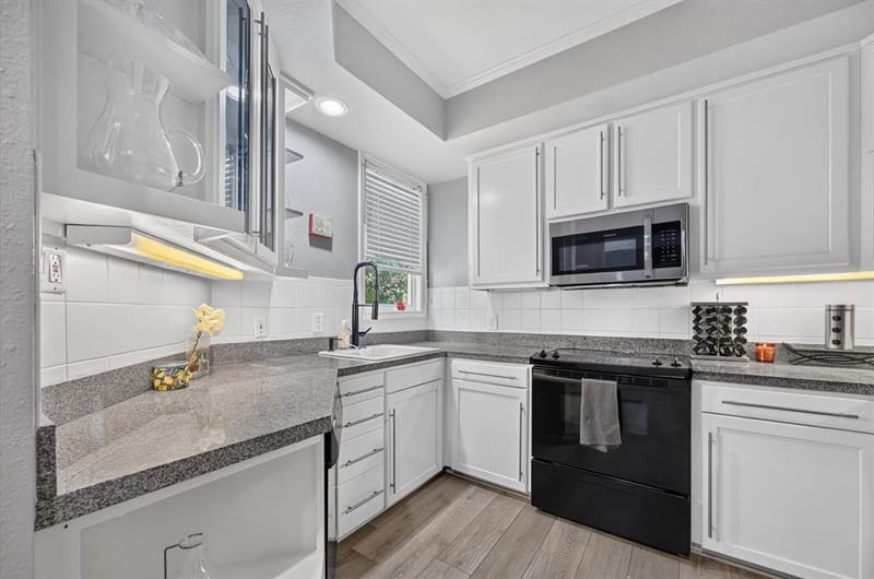 4040 Avondale Avenue # 309, Dallas TX 75219 - Photo 7