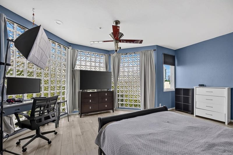 4040 Avondale Avenue # 309, Dallas TX 75219 - Photo 15