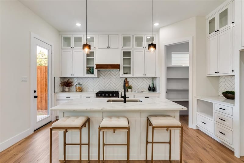 7318 Concord Avenue, Dallas TX 75235 - Photo 9