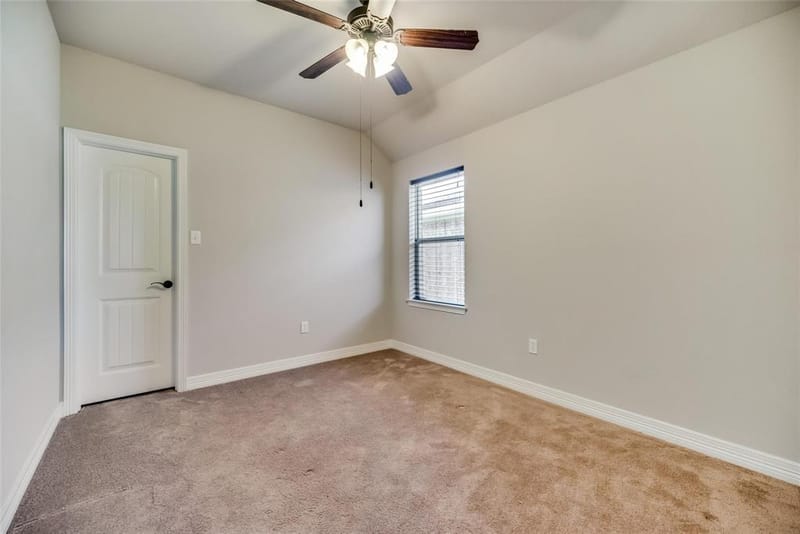 141 Shawnee Street, Greenville TX 75402 - Photo 16