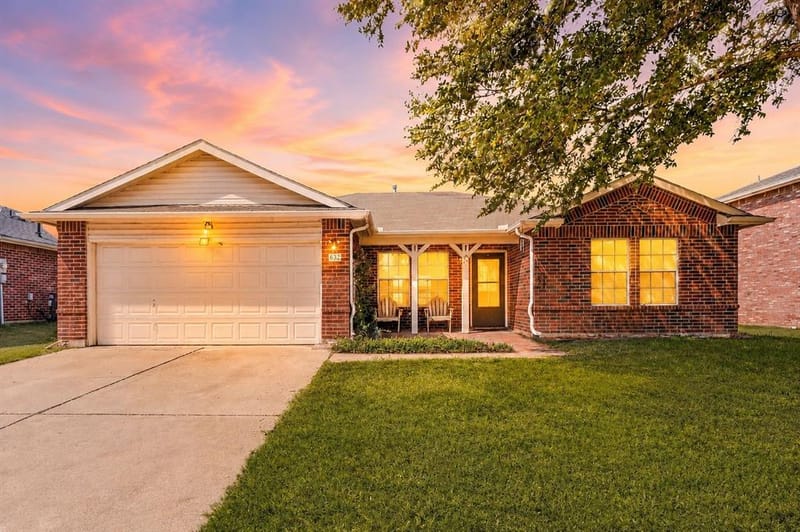 632 Partridge Drive, Saginaw TX 76131