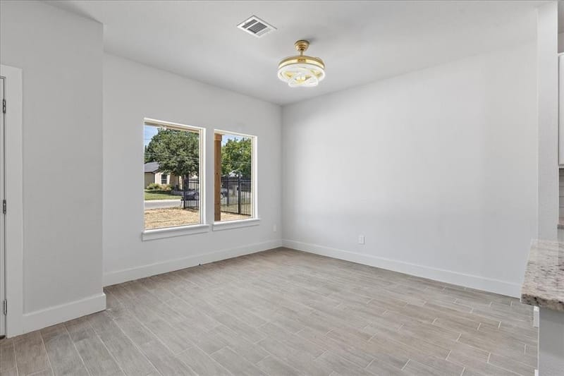 5224 Anderson Street, Fort Worth TX 76105 - Photo 7