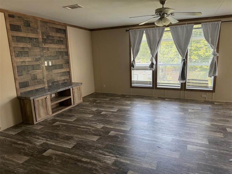 5619 Arkansas Trail, Granbury TX 76048 - Photo 7