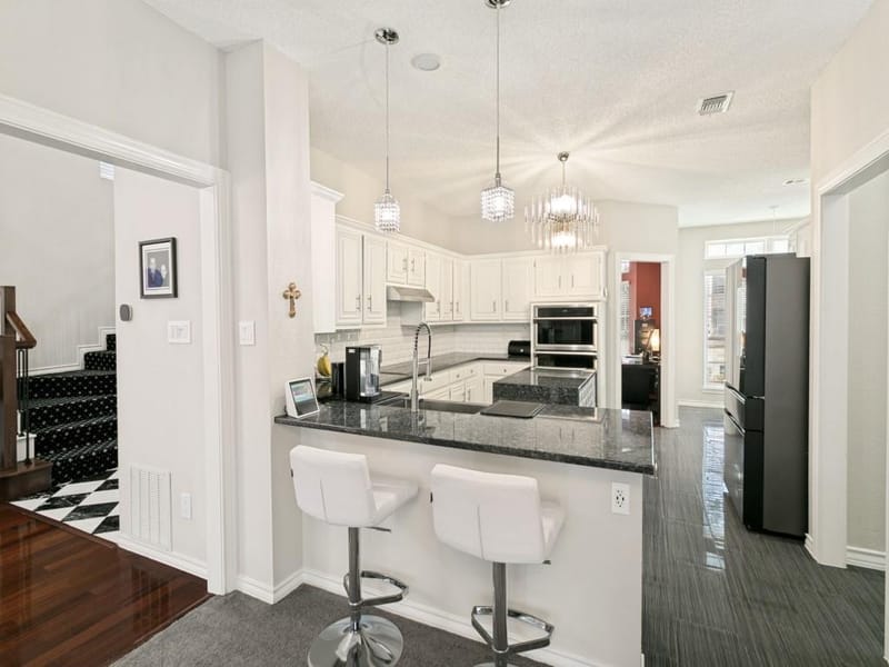 3001 Redstone Drive, Arlington TX 76001 - Photo 9
