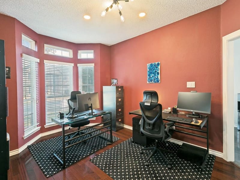 3001 Redstone Drive, Arlington TX 76001 - Photo 11