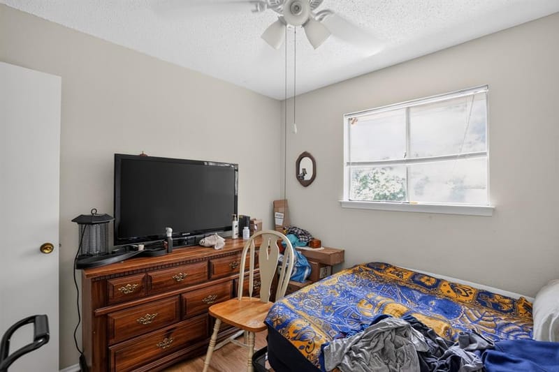 2125 Meadow Glen, Irving TX 75060 - Photo 19
