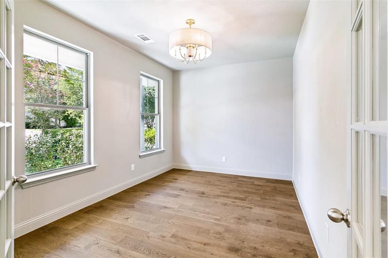 1609 Belle Place, Fort Worth TX 76107 - Photo 5