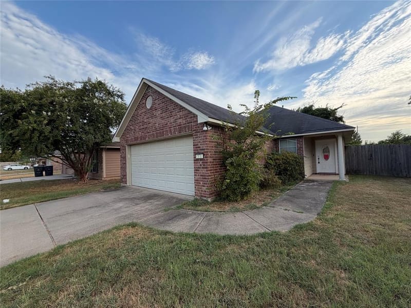 571 Whitefield Lane, Bossier City LA 71112 - Photo 2
