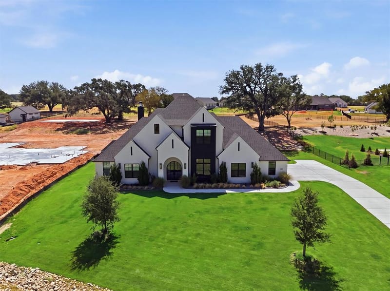 3022 Southern Rise Court, Granbury TX 76049 - Photo 36