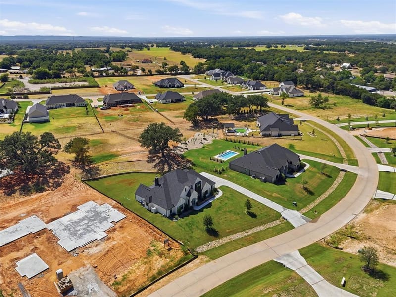 3022 Southern Rise Court, Granbury TX 76049 - Photo 39