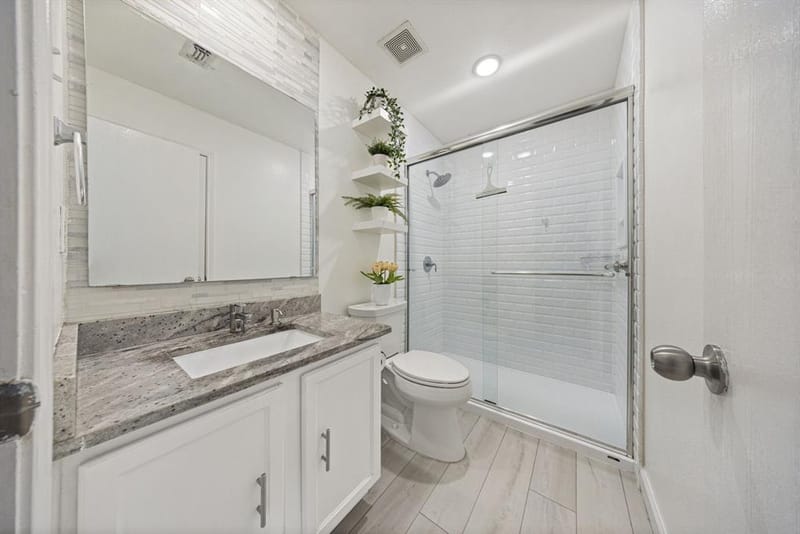 8275 Clarksprings Drive, Dallas TX 75236 - Photo 21