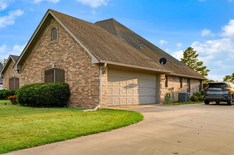 1725 Meadowview Drive, Reno TX 75462 - Photo 20