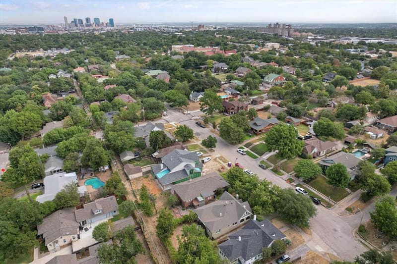 2620 S Adams Street, Fort Worth TX 76110 - Photo 32