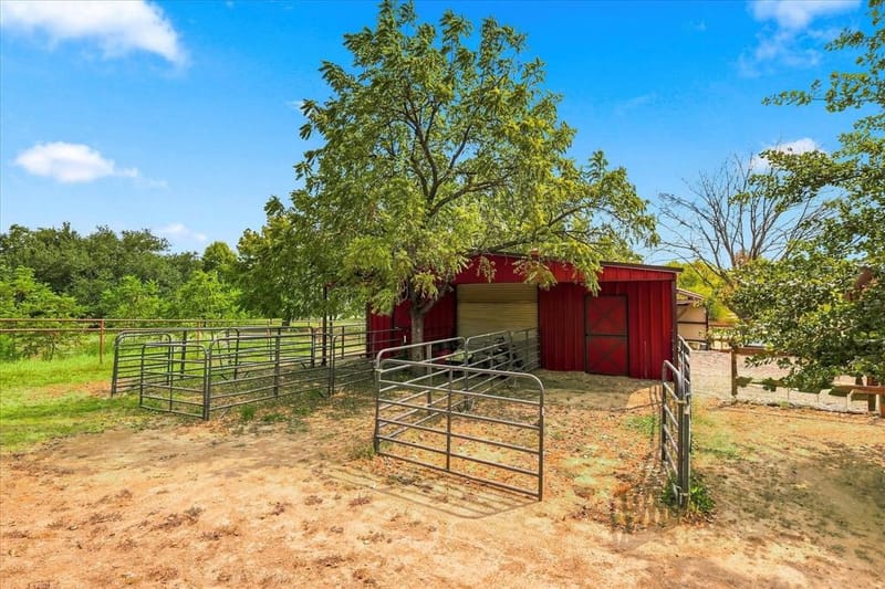 13043 Gold Hill Road, Argyle TX 76226 - Photo 30