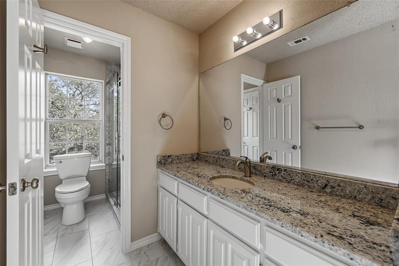 1500 Arrowhead Drive, Pantego TX 76013 - Photo 31