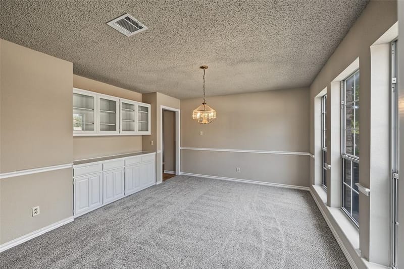 1500 Arrowhead Drive, Pantego TX 76013 - Photo 8