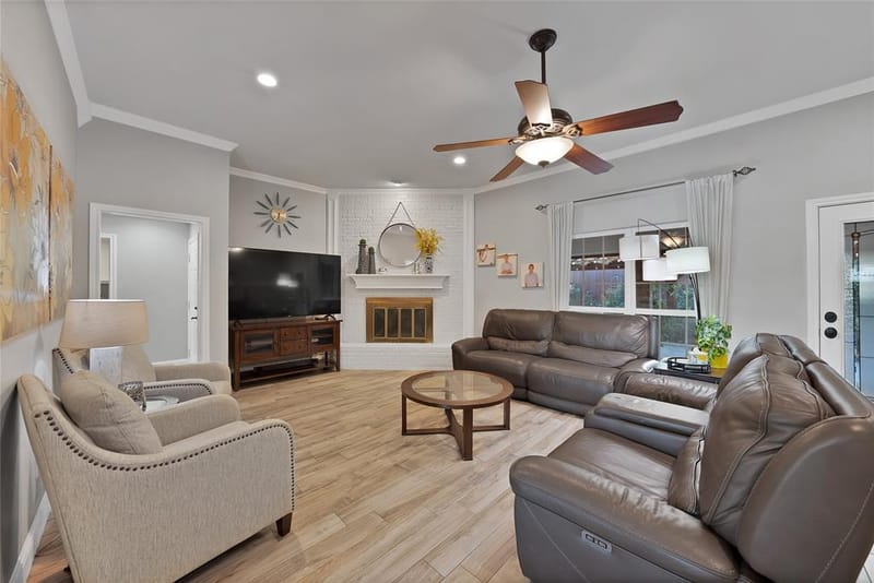3840 Devonaire Drive, Fort Worth TX 76008 - Photo 13