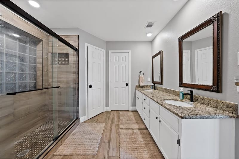 3840 Devonaire Drive, Fort Worth TX 76008 - Photo 20