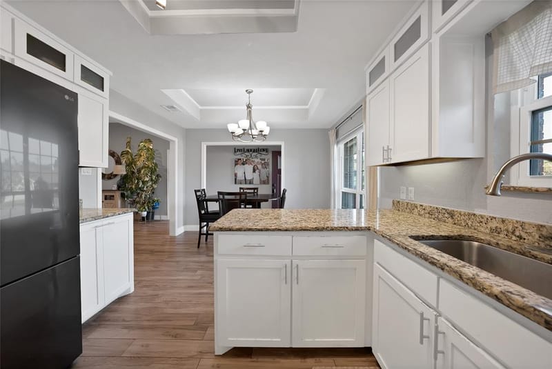 3840 Devonaire Drive, Fort Worth TX 76008 - Photo 10