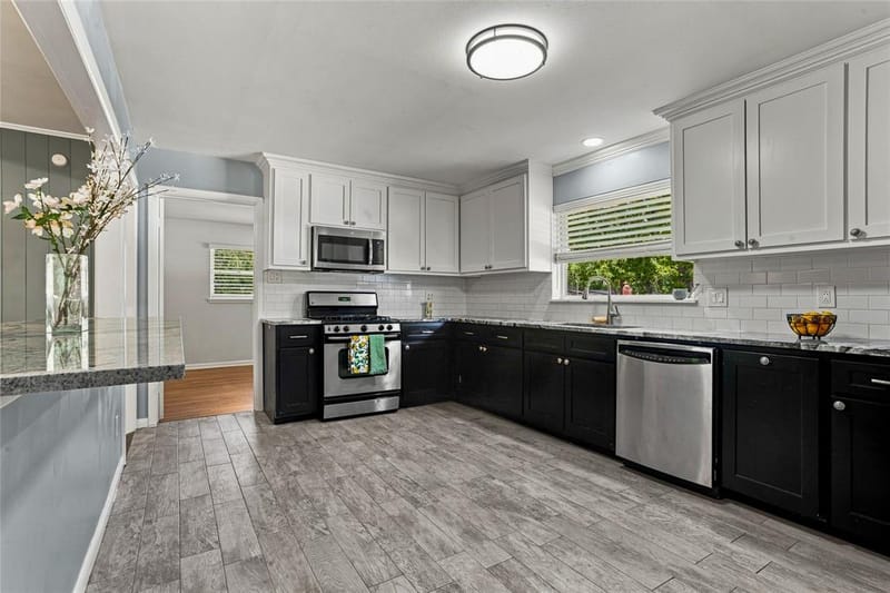 1500 W Lavender Lane, Arlington TX 76013 - Photo 13