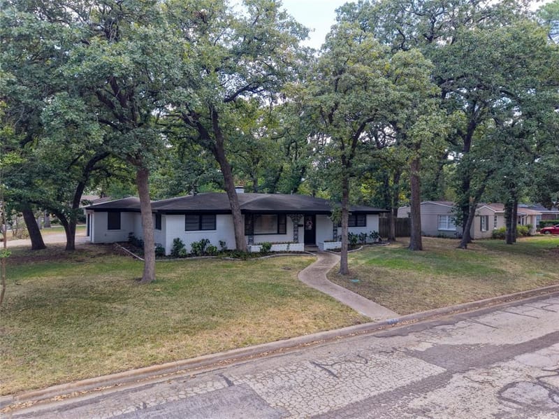 1500 W Lavender Lane, Arlington TX 76013 - Photo 34