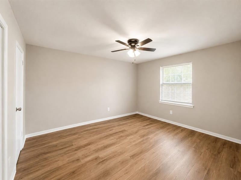 8136 Richard Street, White Settlement TX 76108 - Photo 16