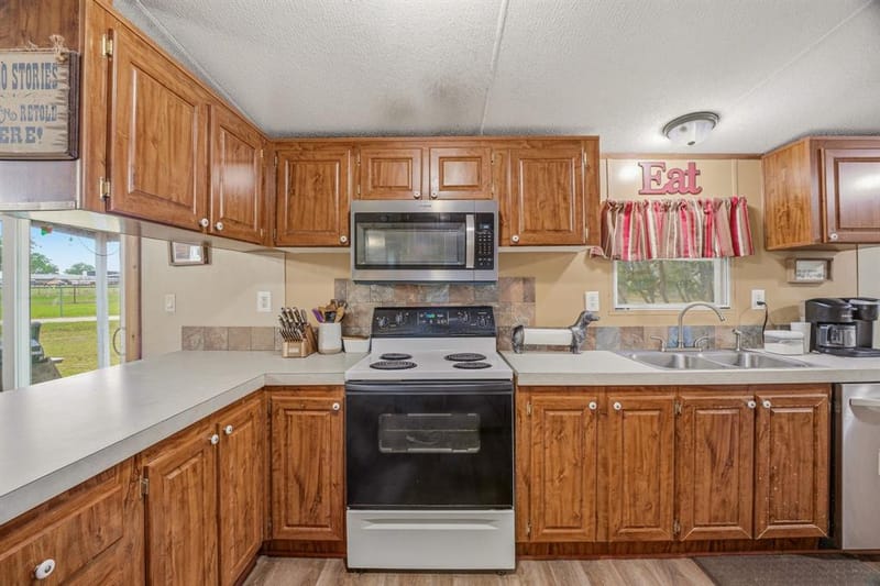 11555 N US Highway 377, Stephenville TX 76401 - Photo 13