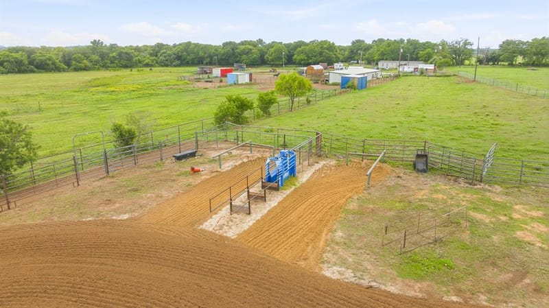 11555 N US Highway 377, Stephenville TX 76401 - Photo 34