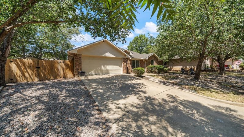 362 River Oaks Lane, Canton TX 75103 - Photo 2