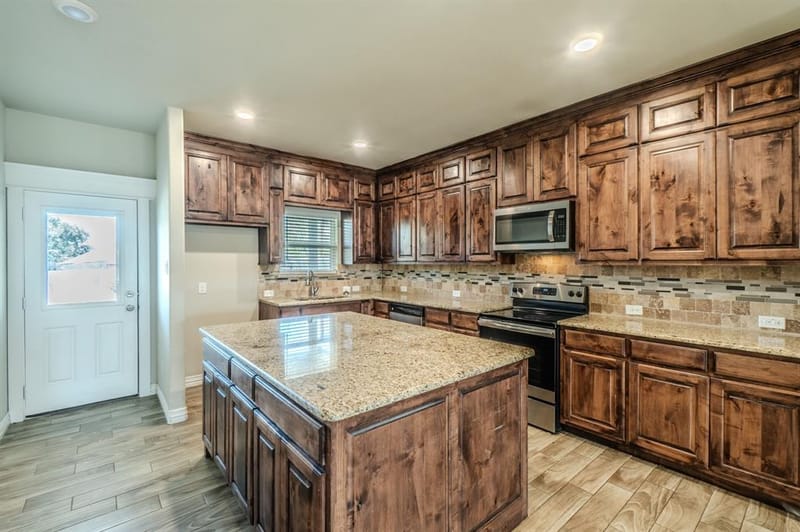 2016 Langston Street, Fort Worth TX 76105 - Photo 6