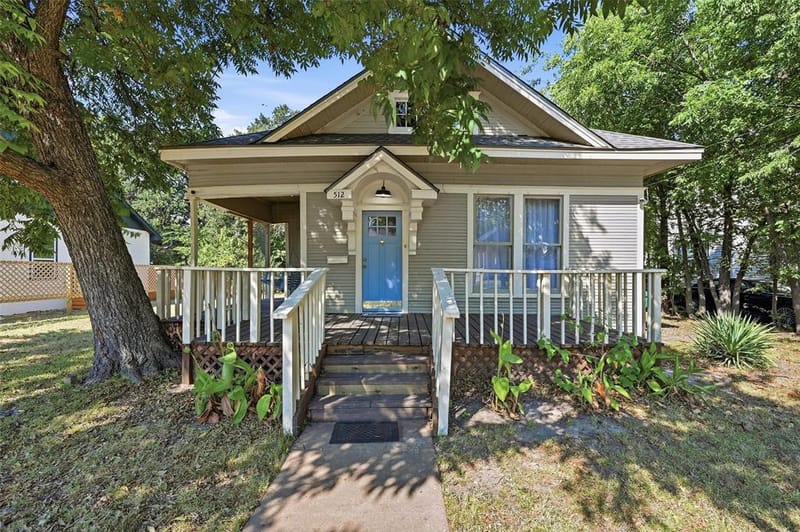 512 S Elm Street, Sherman TX 75090