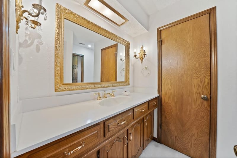9630 Fallbrook Drive, Dallas TX 75243 - Photo 23